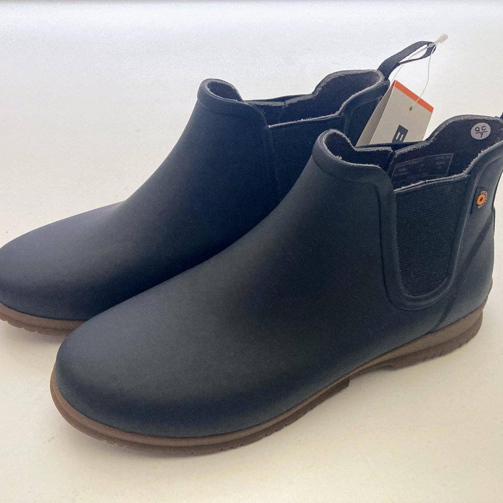 Women's 8 Bogs Sweet Pea Rubber Pull-On Rain Boot Size Black